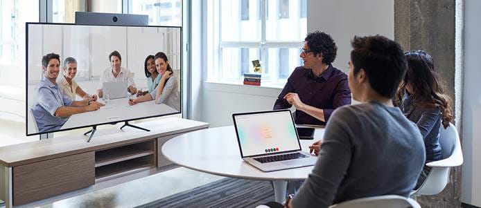 Cisco Room Kit with integrated microp