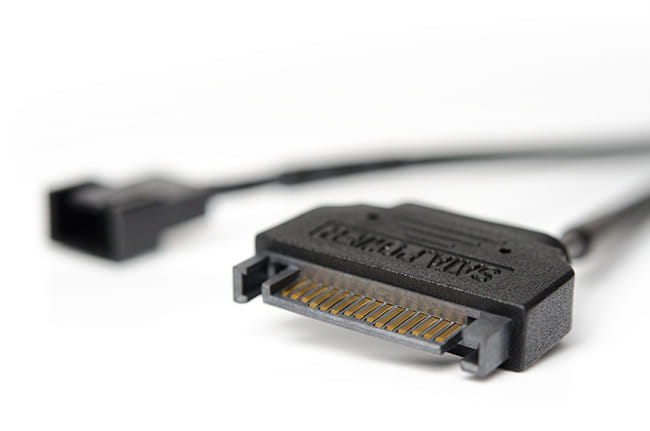 Noctua Black SATA To 3 & 4-Pin Power Adapter Cable