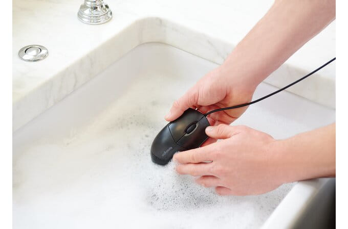 Kensington Pro Fit Wired Washable Mouse