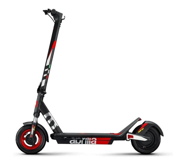 IQU Aprilia ESR2 Evo Electric Scooter Black