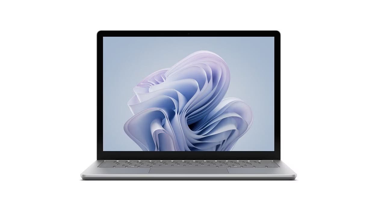 Microsoft Surface Laptop 6 For Business 13.5" Ultra 5 135H, 32GB RAM, 512GB SSD, Windows 11 Professional - Platinum