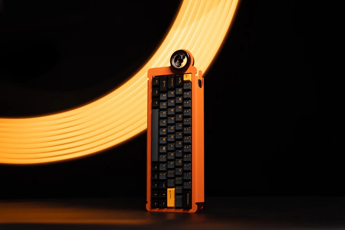 DRY STUDIO Ice Ring 63 RT Hall Effect Magnetic Switch 8K Gaming Keyboard - Starburst Orange