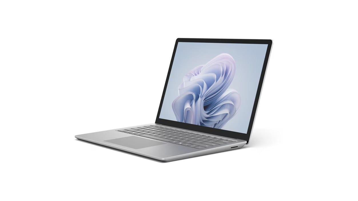 Microsoft Surface Laptop 6 For Business 13.5" PixelSense, Ultra 7-165H, 16GB RAM, 2TB SSD, Windows 11 Pro - Platinum